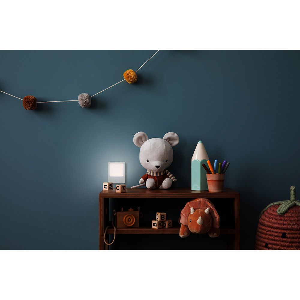 PILOTO DE NOCHE CON SENSOR DE MOVIMIENTO Y ENCHUFE gallery 5