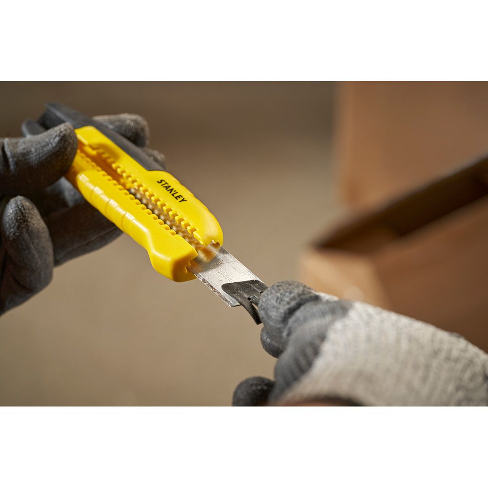 CÚTER BI-MATERIAL SEGMENTACIÓN LATERAL CON DESLIZADOR ESTÁNDAR 18 mm gallery 5