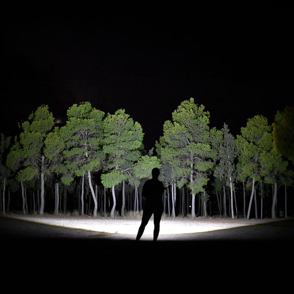 LINTERNA LED DE LARGO ALCANCE 23000 lm gallery 8