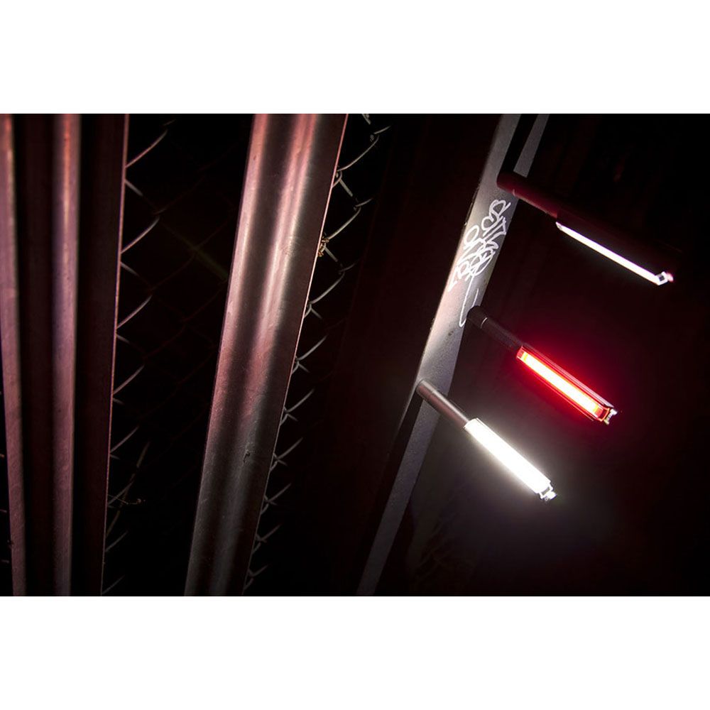 LINTERNA LIL LARRY. BASE MAGNÉTICA CLIP. POR LA COMPRA DE 18 UNIDADES UN EXPOSITOR DE REGALO gallery 8