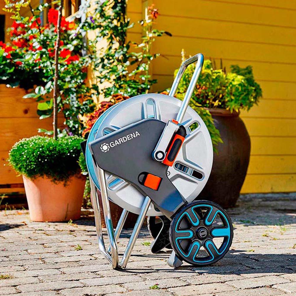 CARRO DE METAL CON MANGUERA 25 m gallery 0