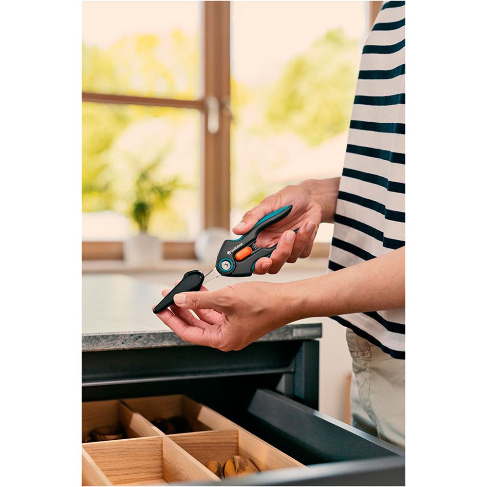 TIJERA GRIPCUT CON CORTE BYPASS gallery 0