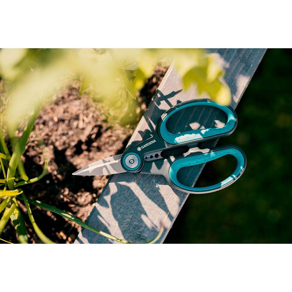 TIJERA HERBCUT CON CORTE BYPASS gallery 1