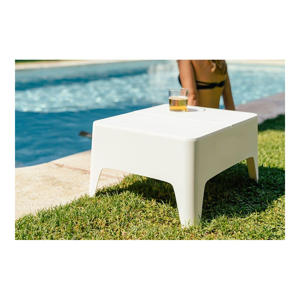 MESA AUXILIAR ALASKA COLOR BLANCO PARA EXTERIOR 58 x 48 x 30 cm gallery 1