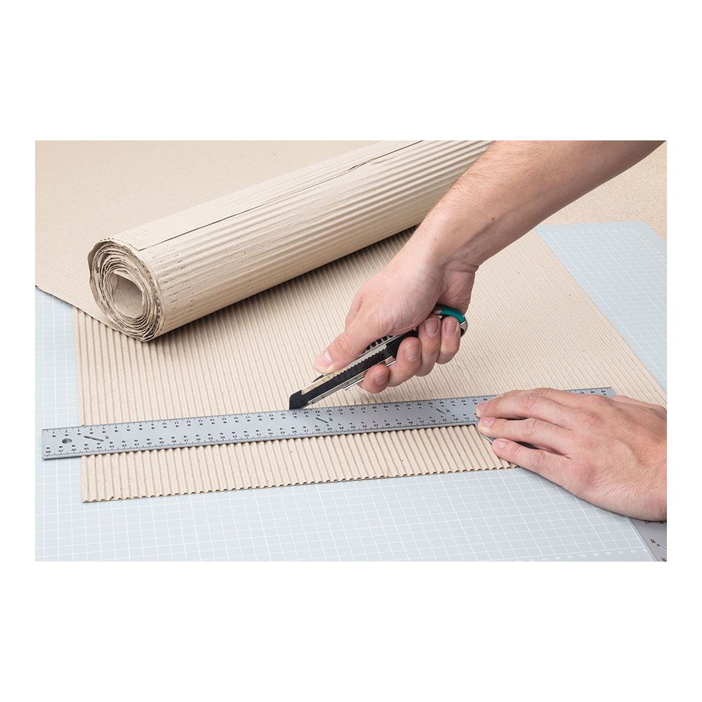 CÚTER DE CUCHILLAS SEPARABLES DE METAL DE 18 mm gallery 0